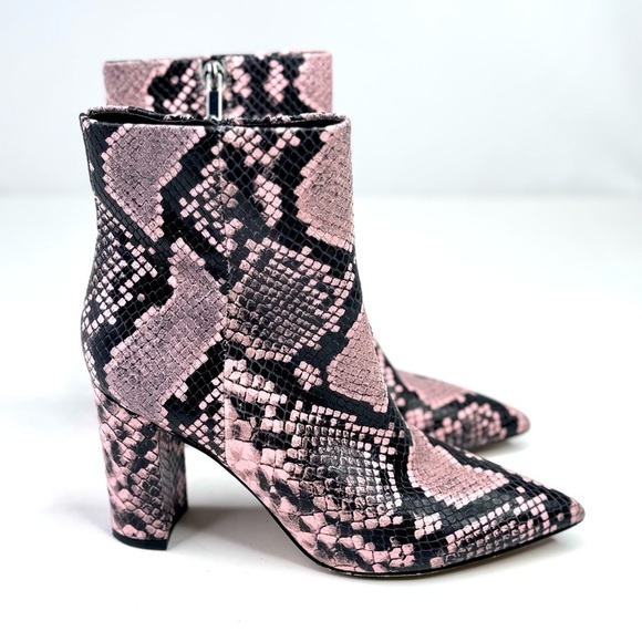 Marc Fisher Lulani 2 ankle booties pink black snakeskin pointy toe zip 6.5 - Picture 2 of 9